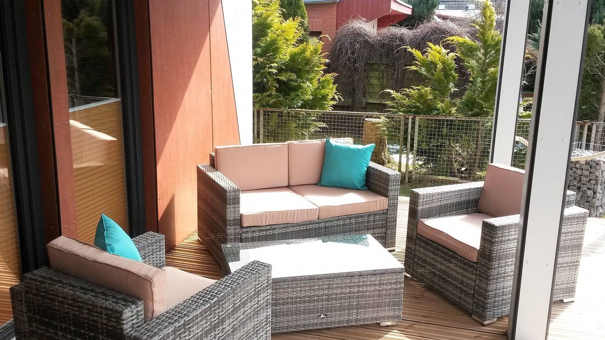 Loissin House | HOLIDAY HOUSE CHRISSY IN THE DIRECT BEACH LOCATION ON THE GREIFSWALDER BODDEN - NEAR THE BALTIC SEA