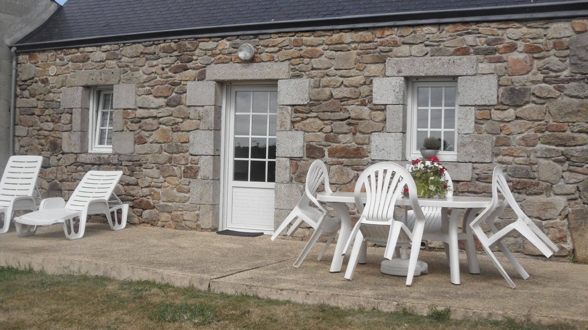 Cleden-Cap-Sizun House | Holiday house Cléden Cap Sizun for 1 - 4 persons with 2 bedrooms - Holiday house