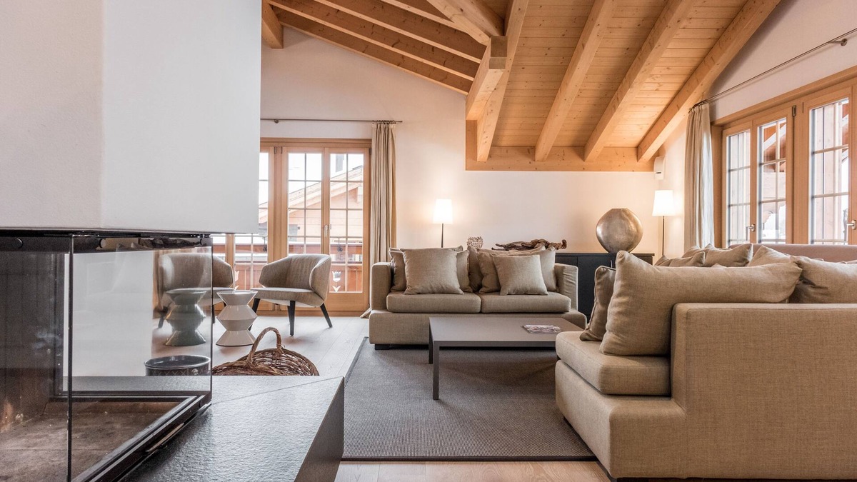 Grindelwald Ski Chalet | Holiday house Grindelwald for 1 - 12 persons with 6 bedrooms - Detached holiday house
