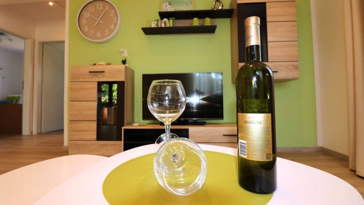 Vrvari House | Holiday house in a quiet location