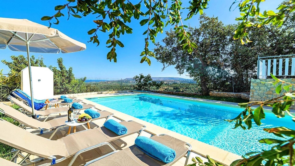 Kastellos House | Holiday house Kastellos for 1 - 12 persons with 4 bedrooms - Holiday house