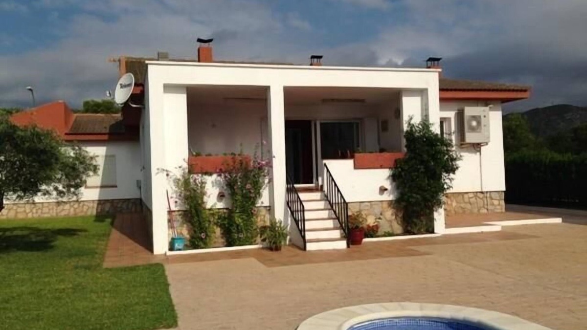 Calafat House | Holiday house L'Ametlla de Mar for 1 - 8 persons with 4 bedrooms - Holiday home