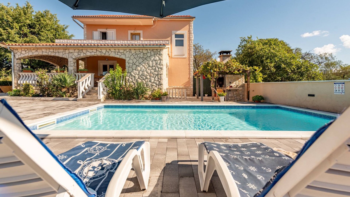 Banjevci Ski Chalet | Holiday House Laetitia with pool