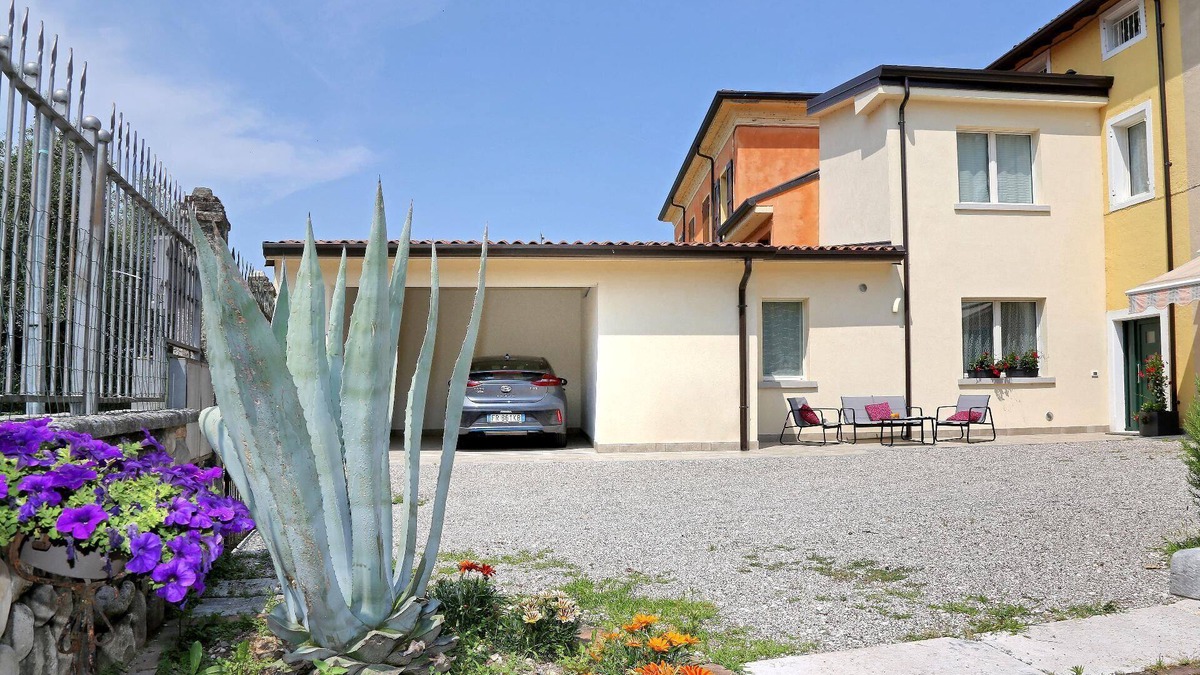 Pacengo House | Holiday house Lazise for 1 - 4 persons with 2 bedrooms - Row house