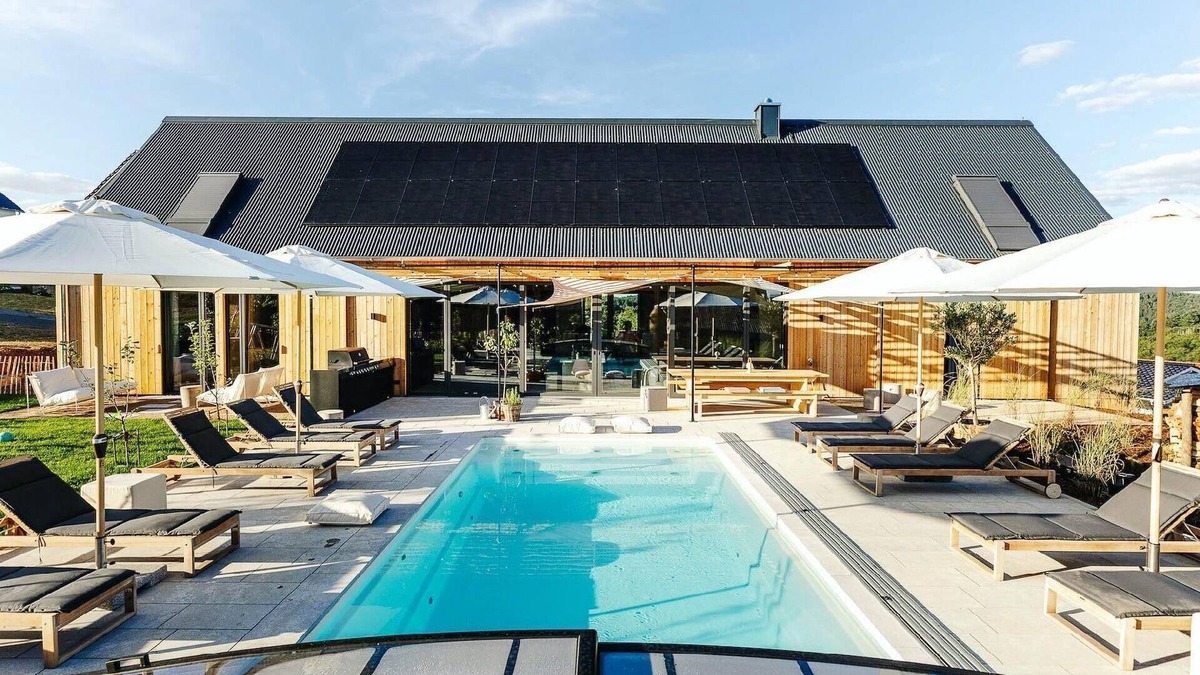 Lieg House | Holiday house Lieg for 1 - 14 persons with 6 bedrooms - Holiday house