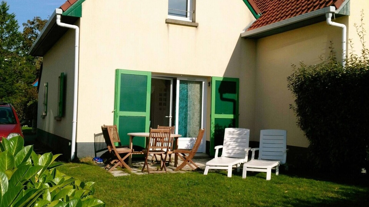 Cucq House | Holiday house, located area of ​the pines in Stella Plages, near Le Touquet