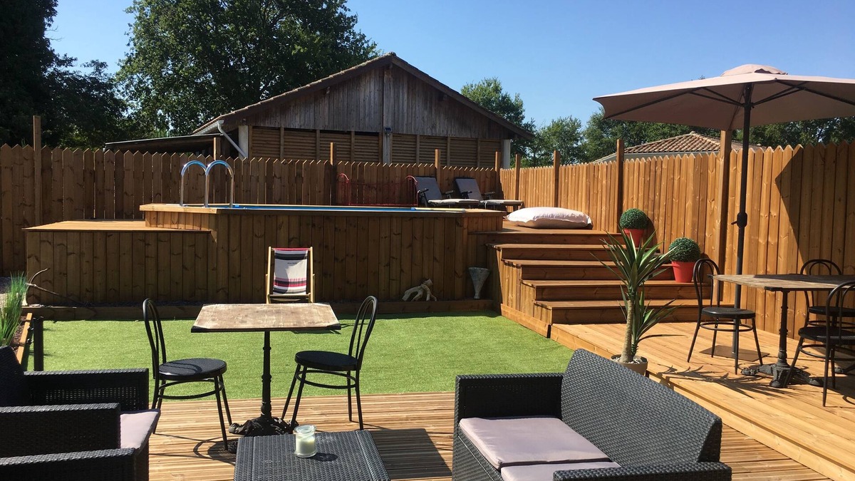 Pontenx-les-Forges House | Holiday house MIMIZAN, Very warm wooden terrace, private swimming pool.