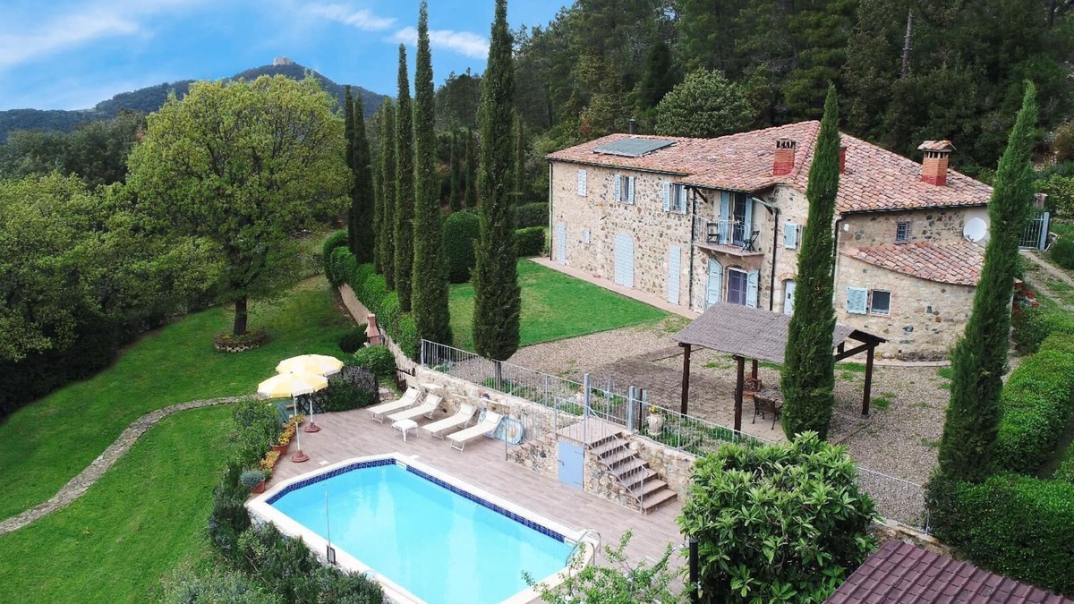 Montecastelli Other | Holiday house Montecastelli for 1 - 7 persons with 3 bedrooms - Farmhouse