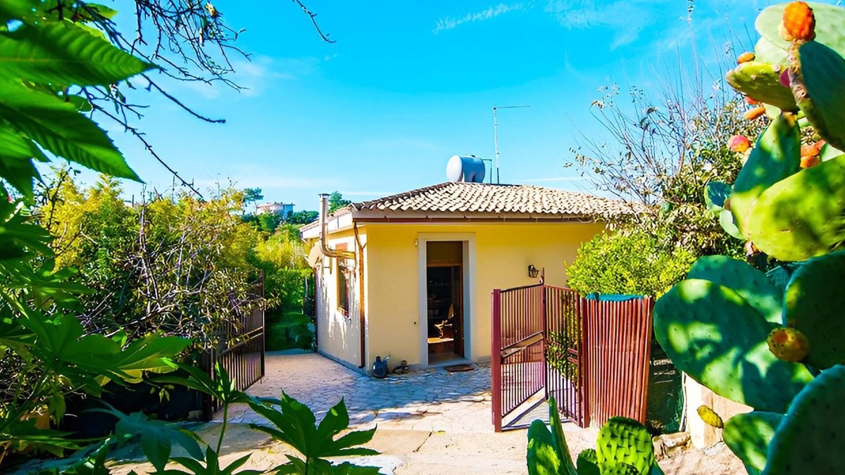 Noto House | Holiday house Noto for 1 - 6 persons with 2 bedrooms - Holiday home
