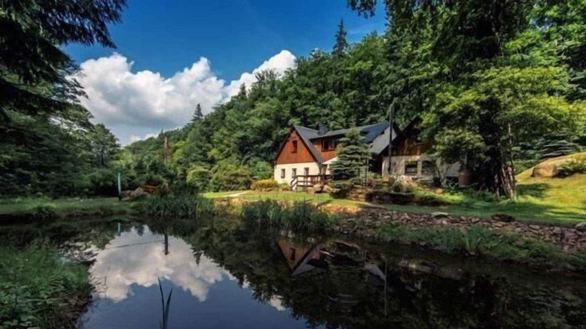 Oppach House | Holiday house Oppach for 1 - 11 persons with 5 bedrooms - Holiday home