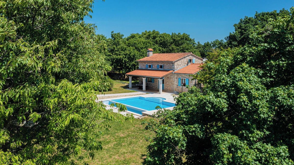 Bibici House | Holiday house Pićanci * secluded location, 3800 m2 garden, private pool