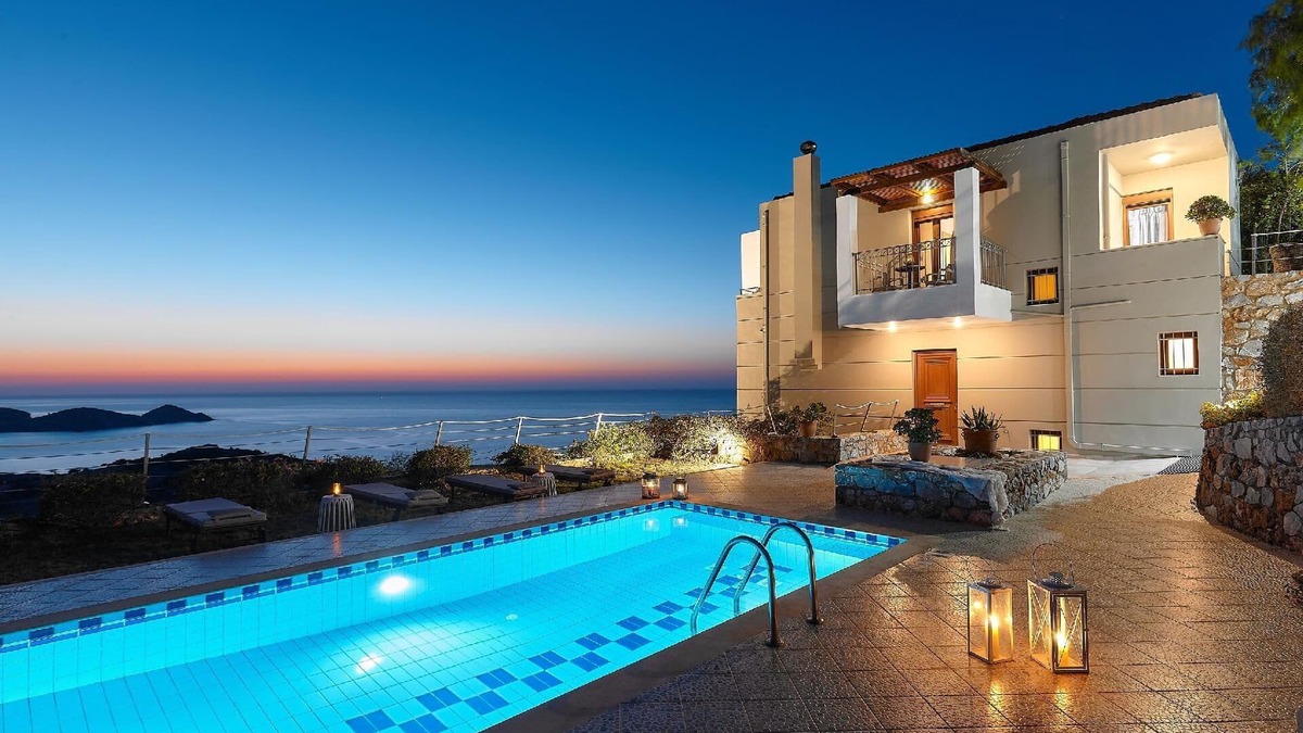 Drosia House | Holiday house Roumeli for 1 - 8 persons with 3 bedrooms - Holiday house