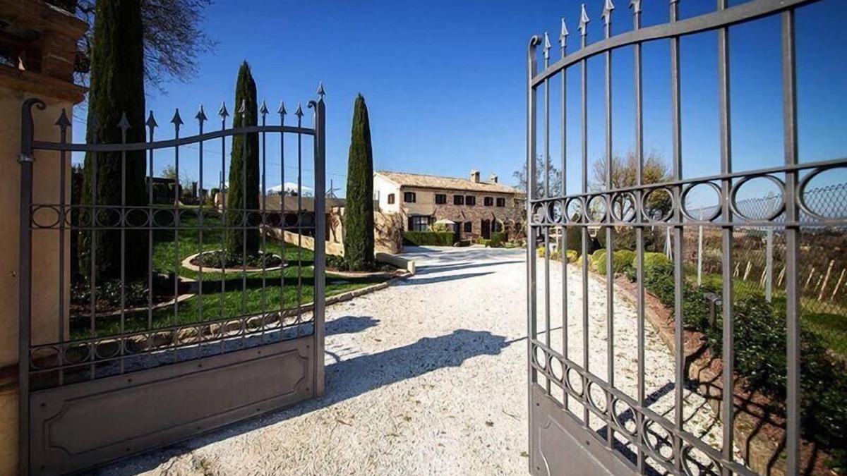San Marcello House | Holiday house San Marcello for 1 - 10 persons with 3 bedrooms - Holiday home
