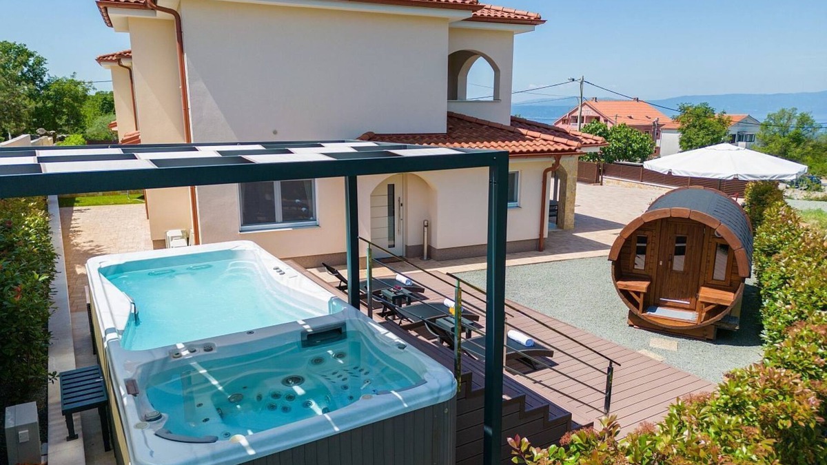 Rasopasno House | Holiday house SEA & SUN RESIDENCE