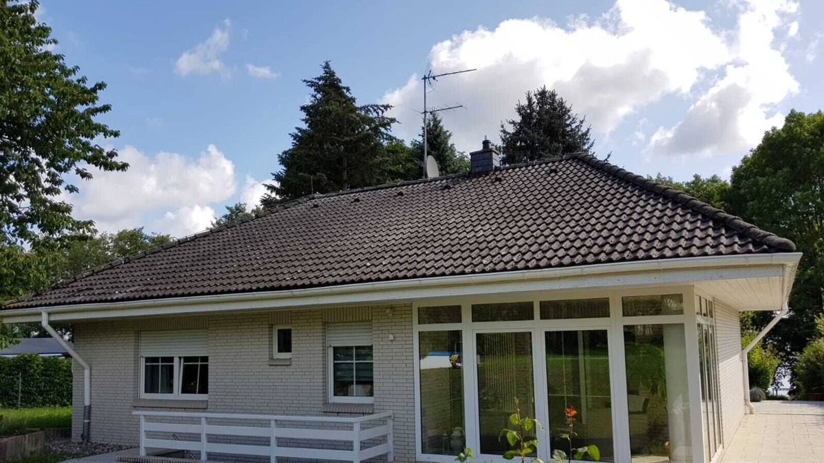 Hundorf House | Holiday house "Seewind" directly at the Schweriner Außenensee optimal for 4 people