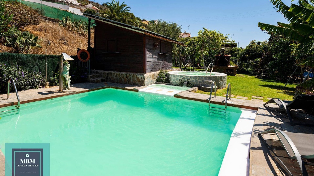 Telde House | Holiday house Telde for 1 - 6 persons with 3 bedrooms - Holiday home