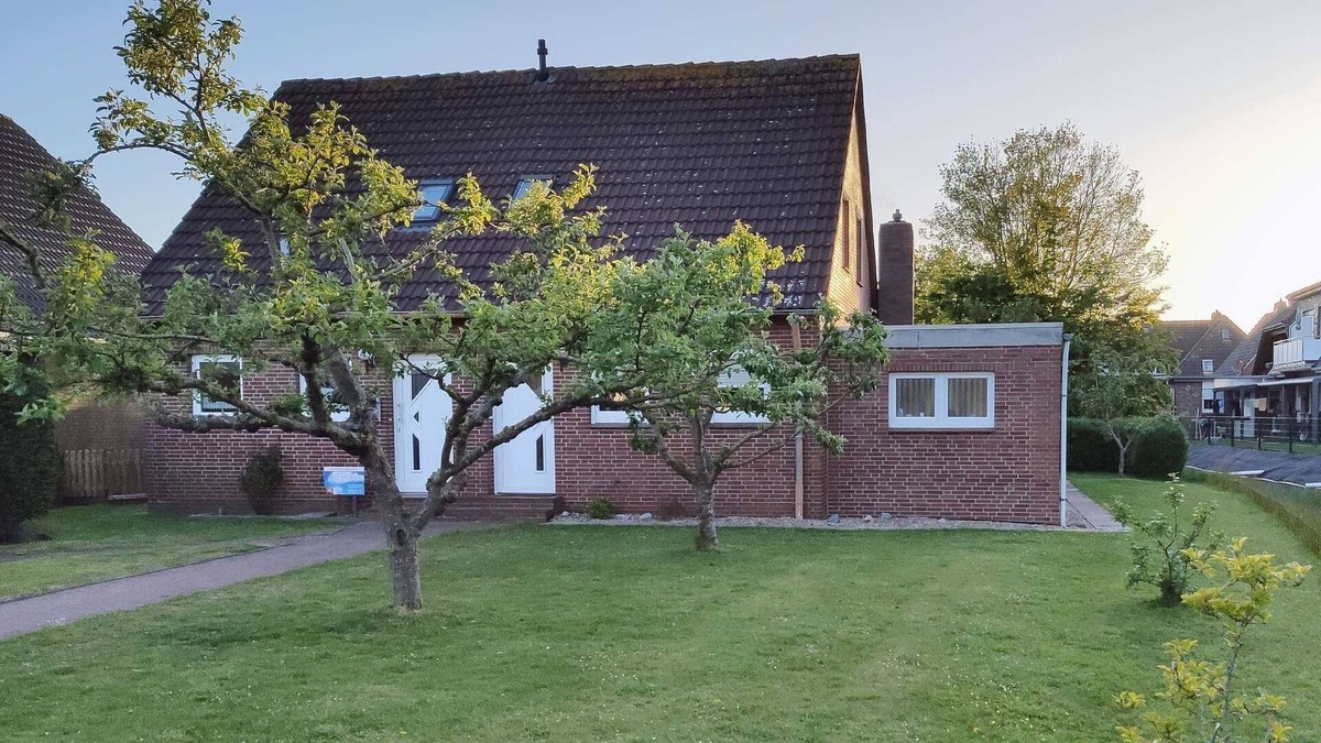 Carolinensiel House | Holiday house Up de Ring 2a