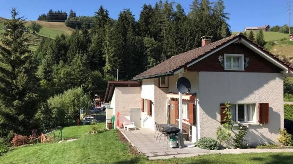 Hundwil House | Holiday house Urnäsch for 1 - 4 persons with 2 bedrooms - Holiday house