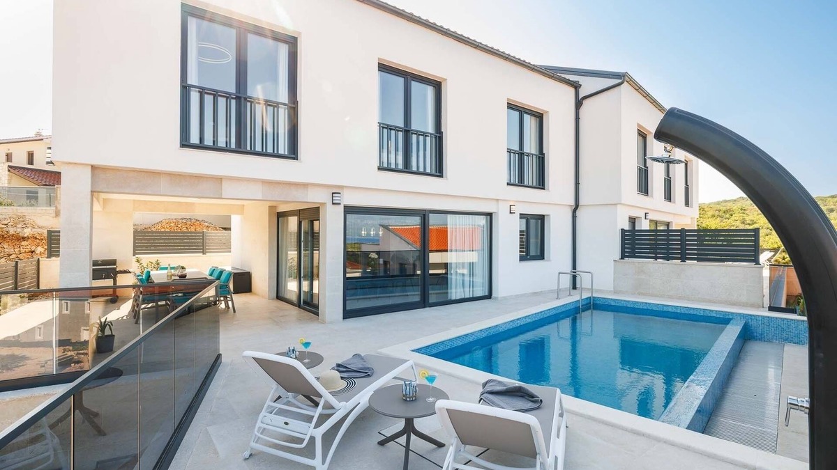 Vrbnik House | Holiday house with a swimming pool Vrbnik, Krk (K-24519)