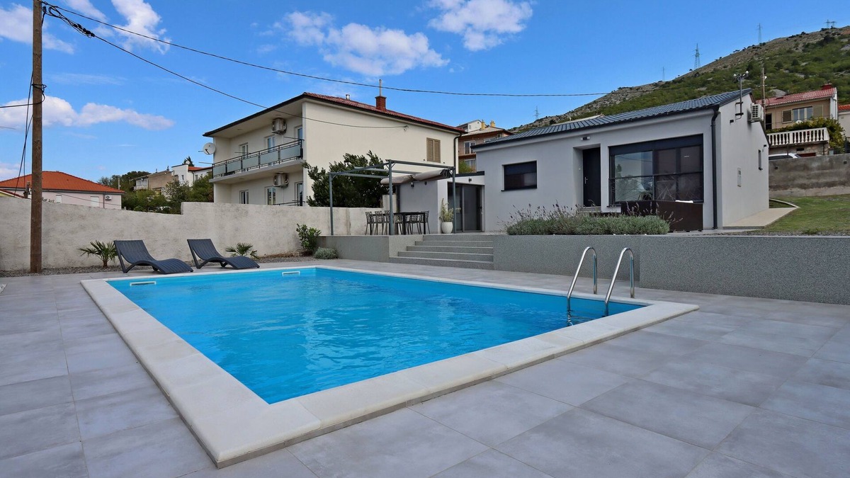 Senj House | Holiday house with a swimming pool Senj (K-21661)