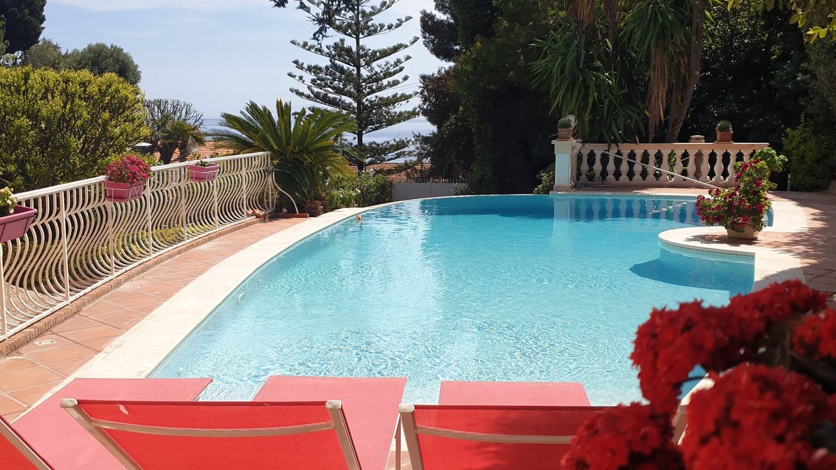 Cap d'Ail House | Holiday House with private pool and view. Monaco Cap d'Ail