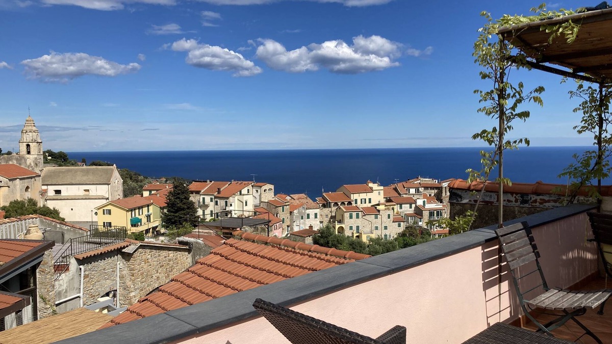 Cipressa House | Holiday house with sea view and sun terrace, 4 km to beach