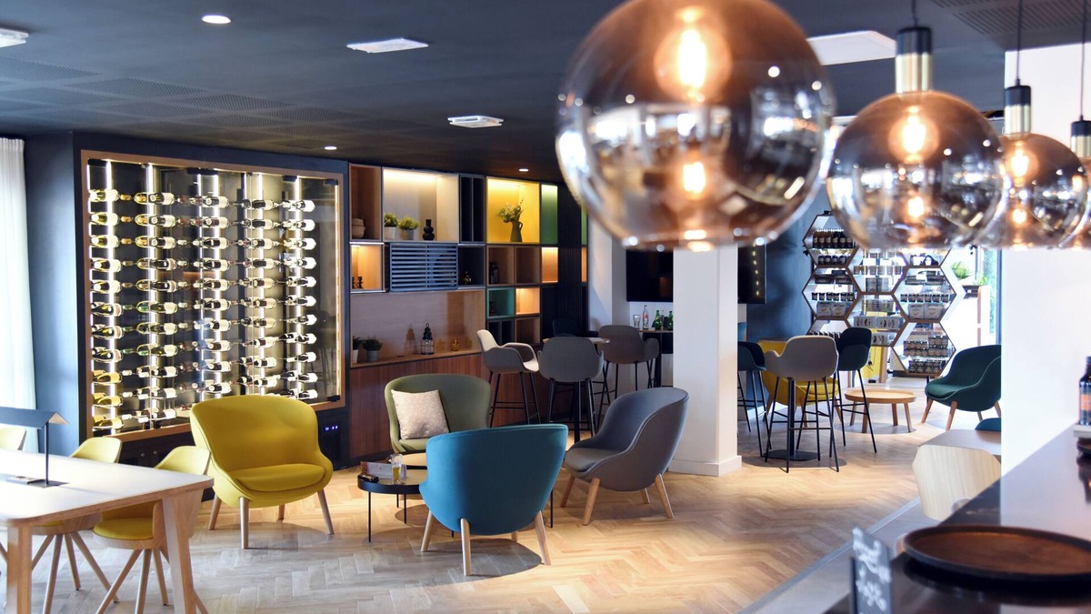 Longvic Hotel | Holiday Inn Dijon Sud Longvic by IHG