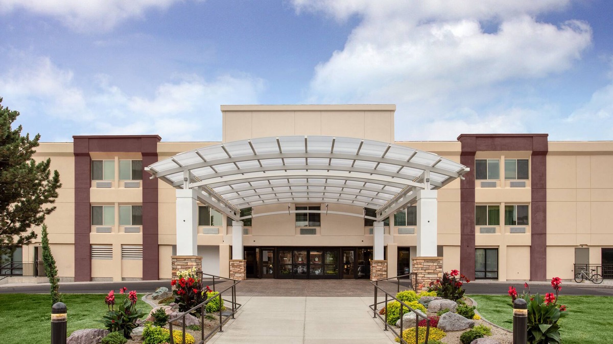 Heart of Missoula Hotel | Holiday Inn Downtown - Missoula by IHG