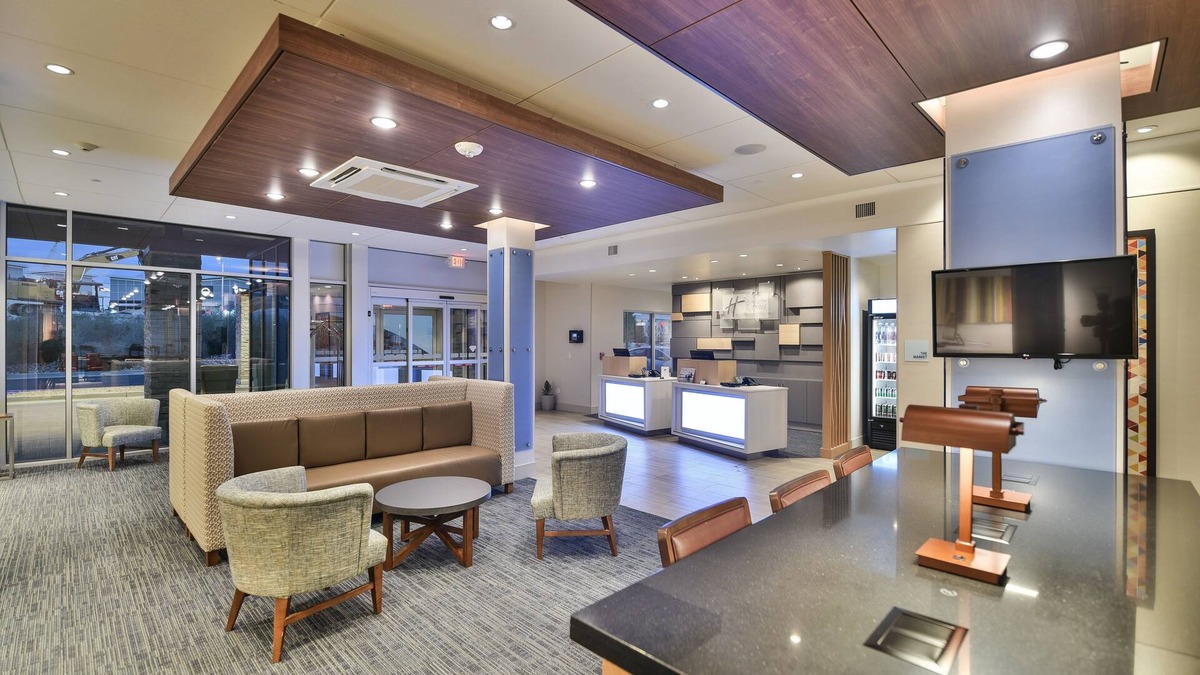 Lehi Hotel | Holiday Inn Express and Suites-Lehi - Thanksgiving Point by IHG