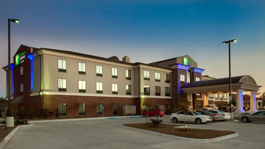 Morgan City Hotel | Holiday Inn Express Hotel & Suites Morgan City- Tiger Island by IHG