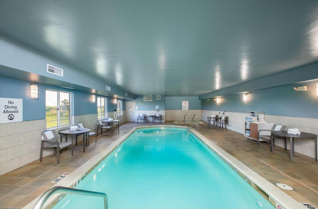 Altoona Hotel | Holiday Inn Express Hotel & Suites Altoona-Des Moines by IHG