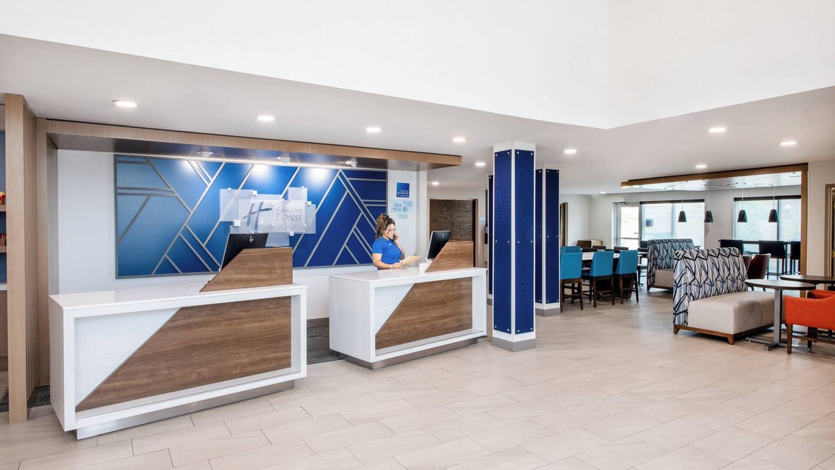 Wilson Hotel | Holiday Inn Express Hotel & Suites Wilson - Hayes Place by IHG