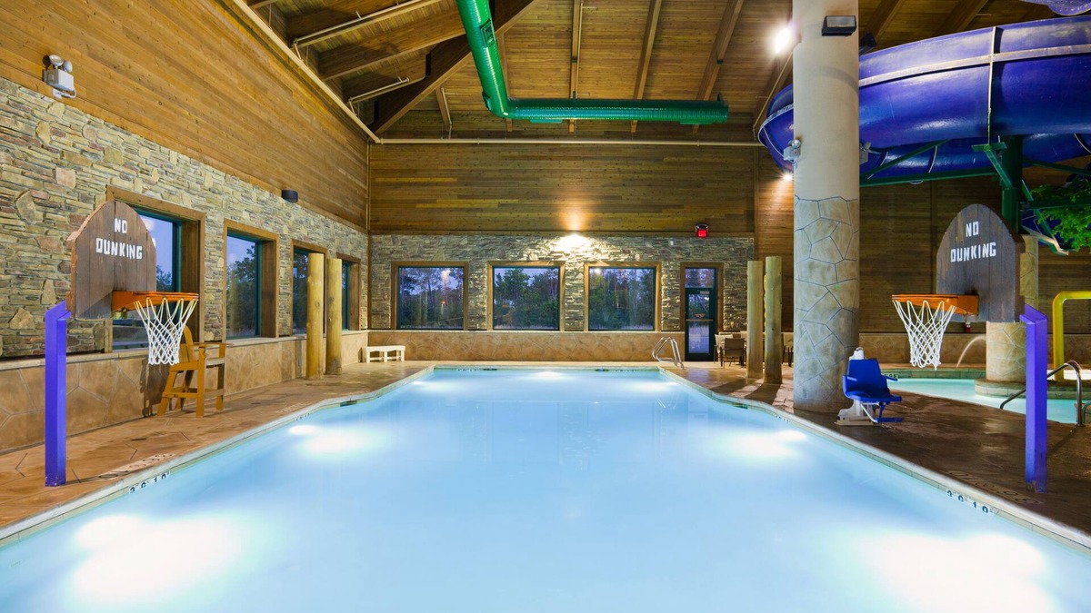 Brainerd Hotel | Holiday Inn Express Hotel & Suites Brainerd-Baxter by IHG