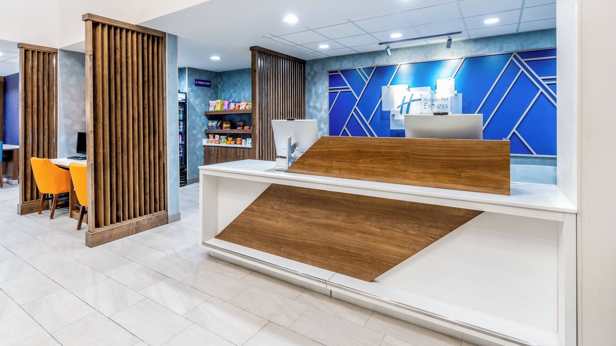 Cheyenne Hotel | Holiday Inn Express Hotel & Suites - Cheyenne by IHG