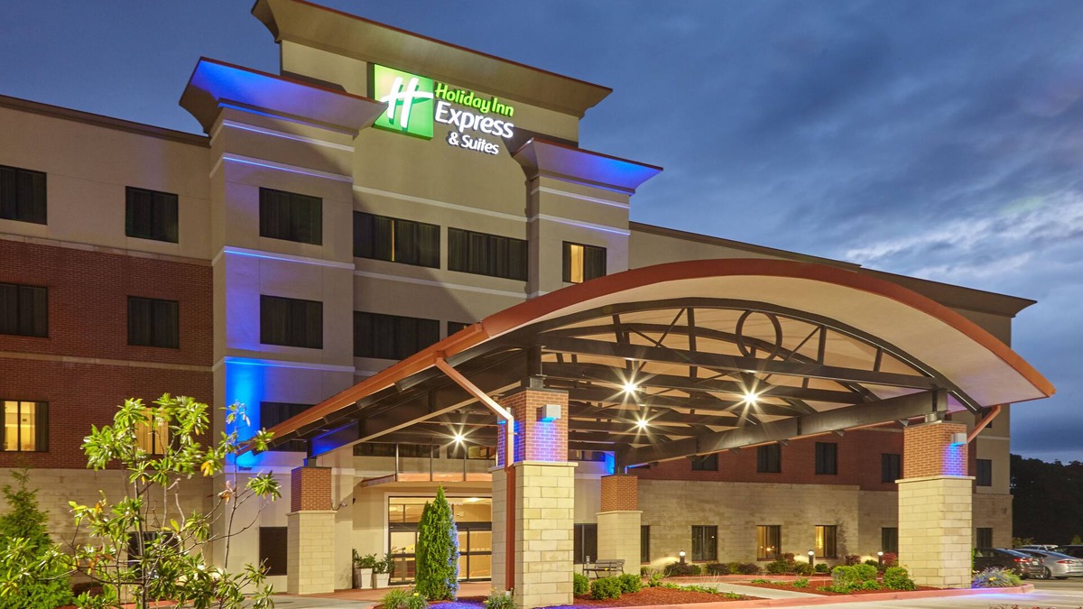 Columbia Hotel | Holiday Inn Express Hotel & Suites Columbia Univ Area-Hwy 63 by IHG