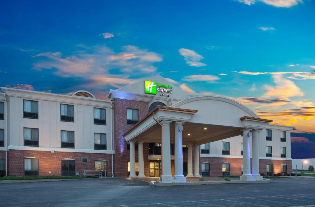 Concordia Hotel | Holiday Inn Express Hotel & Suites Concordia US 81 by IHG
