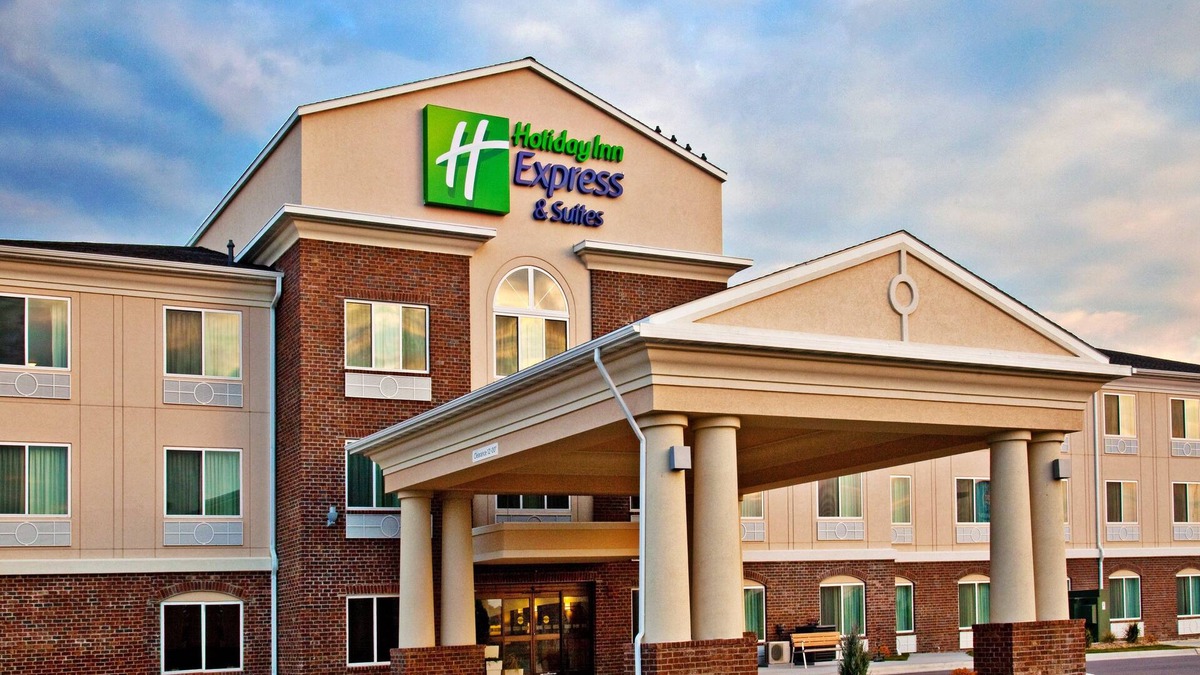 Dubuque Hotel | Holiday Inn Express Hotel & Suites Dubuque by IHG