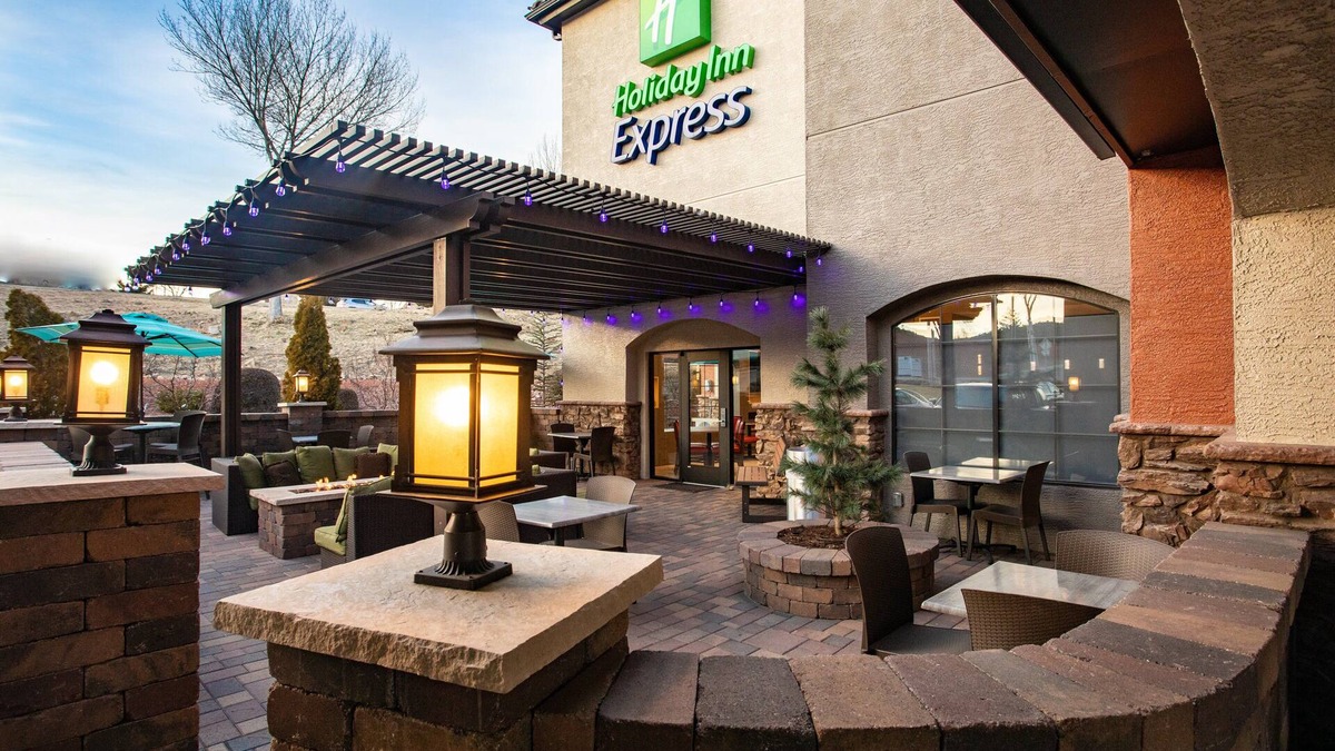 Prescott Hotel | Holiday Inn Express Prescott by IHG