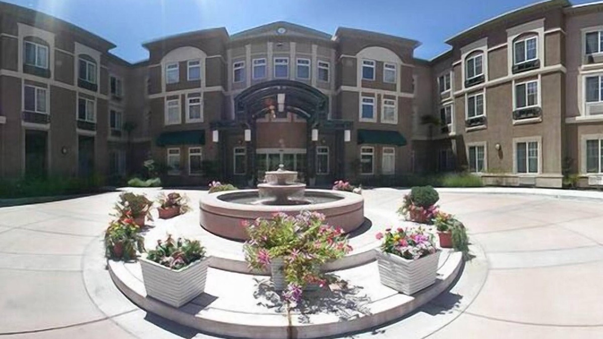 Windsor Hotel | Holiday Inn Express® Windsor Sonoma Wine Country by IHG