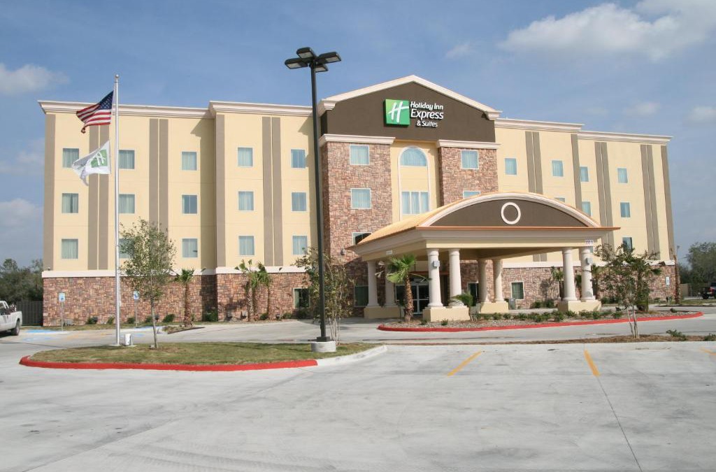 George West Hotel | Holiday Inn Express & Suites George West by IHG