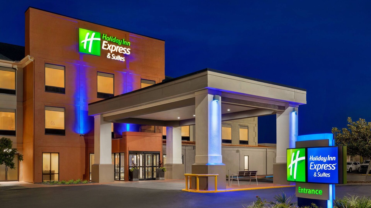 Opelousas Hotel | Holiday Inn Express & Suites Opelousas by IHG