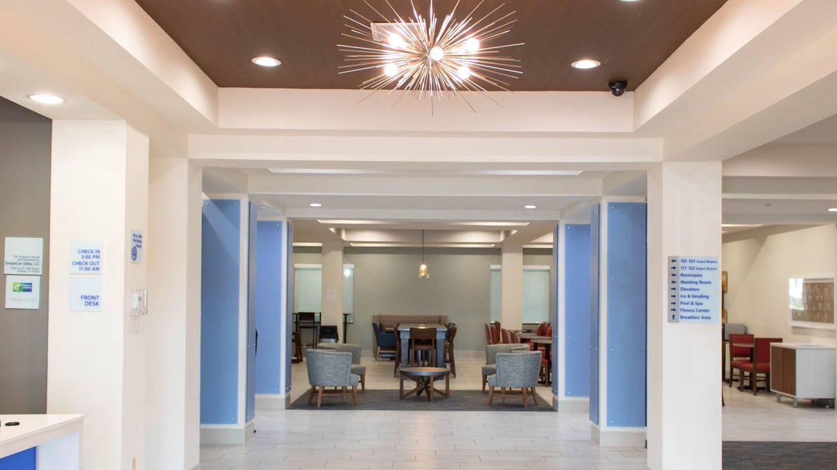 Temple Hotel | Holiday Inn Express & Suites Temple - Medical Center Area by IHG