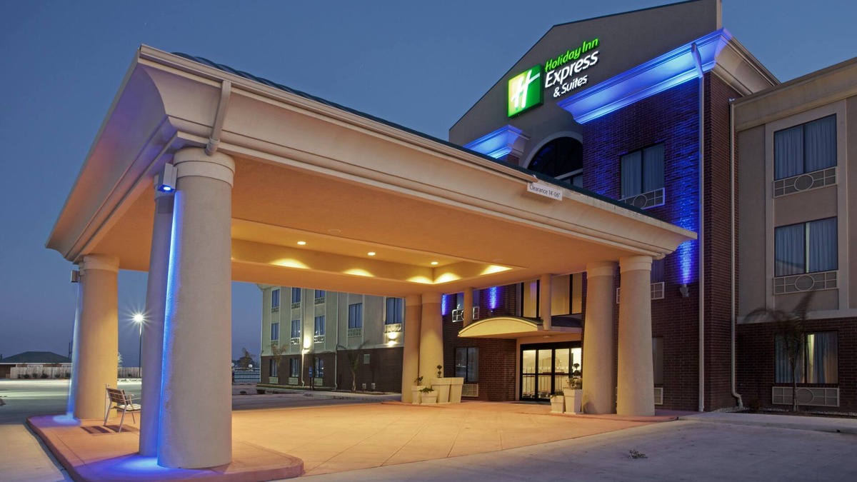Waller Hotel | Holiday Inn Express & Suites Waller - Prairie View by IHG