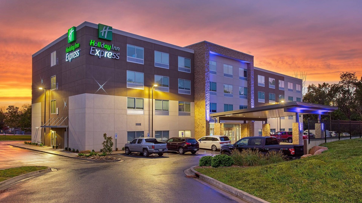 Williamsburg Hotel | Holiday Inn Express Williamsburg by IHG