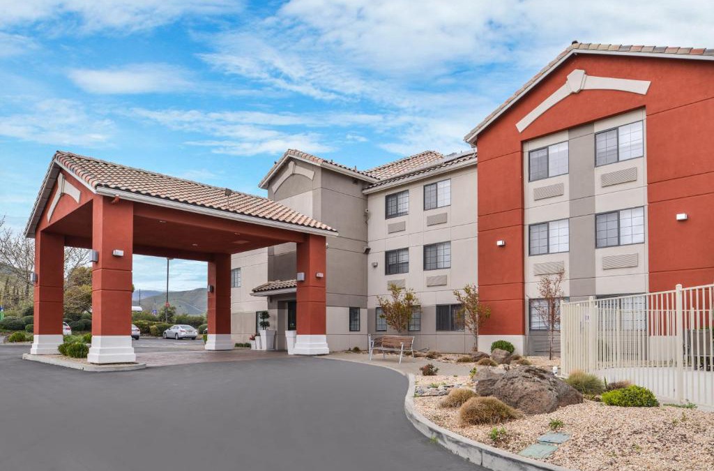 Westley Hotel | Holiday Inn Express Westley by IHG