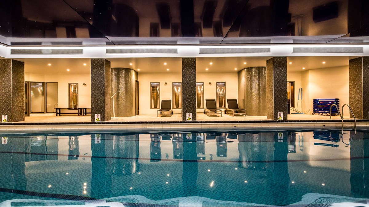 Kensington Hotel | Holiday Inn London - Kensington High St. by IHG