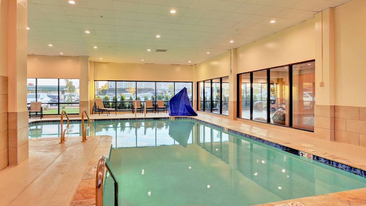 Salem Hotel | Holiday Inn Salem by IHG