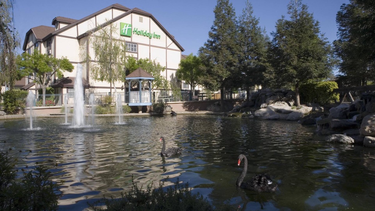 Selma Hotel | Holiday Inn Selma - Swancourt by IHG