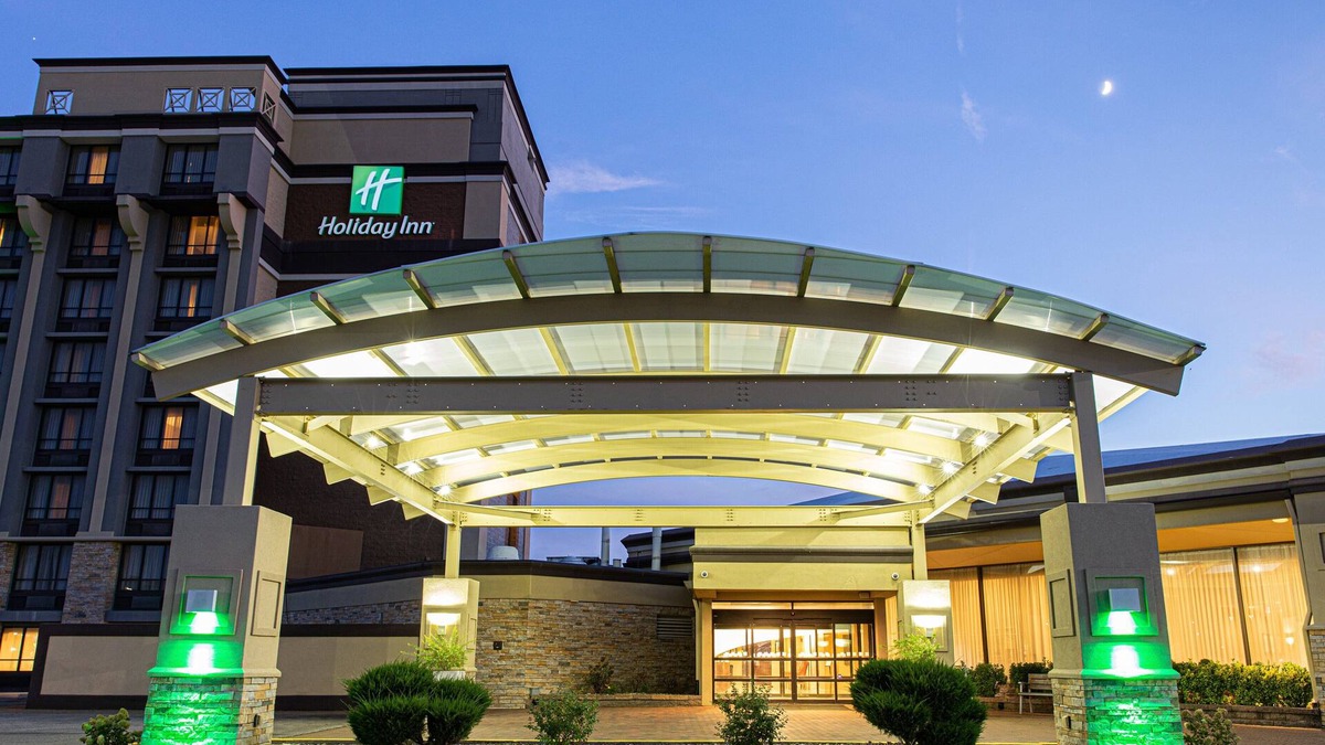 Earth City Hotel | Holiday Inn St. Louis Arpt West-Earth City by IHG
