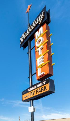 Emmett Hotel | Holiday Motel and RV Park